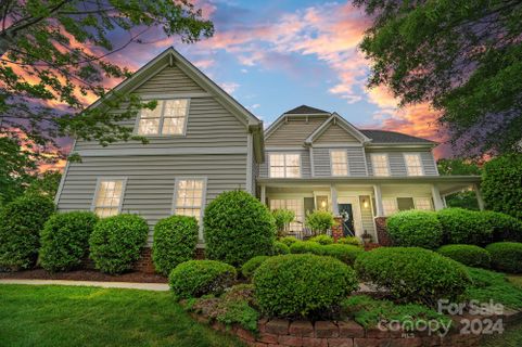 3005 Balfour Court