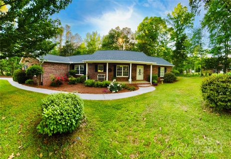 884 Redwood Lane sold home in Peden Oaks, Chester, SC
