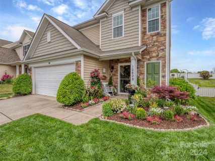 12428 Caracara Court