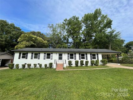 105 Survey Street sold home in Sunny Hills, Lancaster, SC