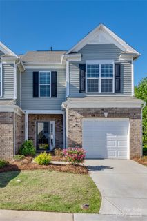 505 Hunters Dance Road
