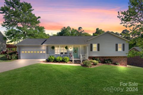 45 Grandview Street sold home in Grandview Estates, Granite Falls, NC