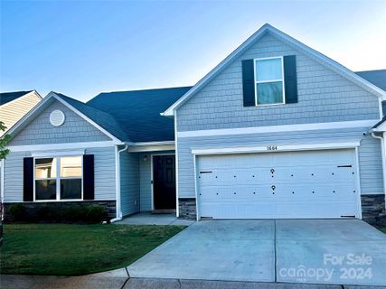 1664 Amberlight Circle