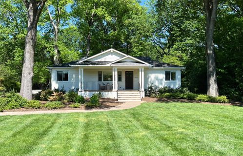 4237 Woodlark Lane