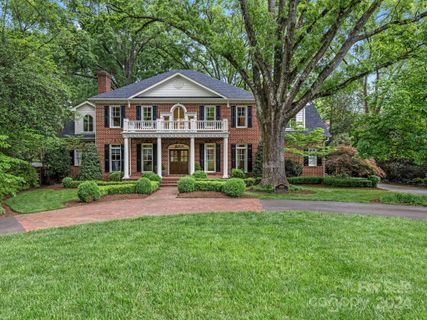 2719 Tanglewood Lane