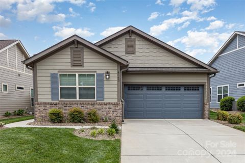 4763 Looking Glass Trail