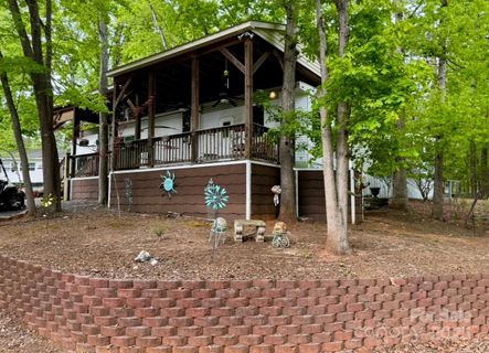 102 Catawba Court F190