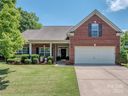 10570 Tintinhull Drive sold home in Fort Mill, SC