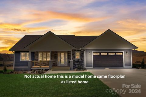 337 Maple Knoll Drive sold home in The Orchards at Chimney Rock, Hendersonville, NC