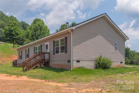 7 Clark Meadow Lane sold home in Hidden Meadow Estates, Candler, NC