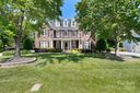 11613 Tavernay Parkway sold home in Charlotte, SC