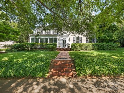 2121 Dilworth Road