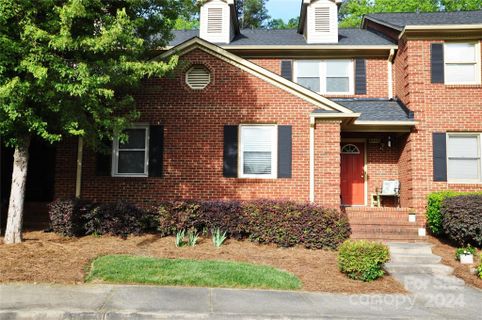 8440 Coulwood Oak Lane sold home in Coulwood Oaks, Charlotte, NC