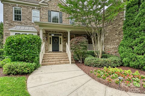 5009 Autumn Blossom Lane