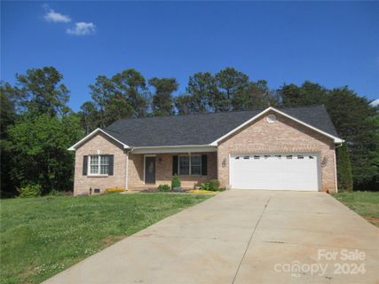 5090 Mill Pond Drive sold home in Mill Stone, Conover, NC