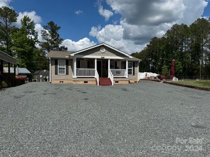 102 Sunshine Trail 324/325A