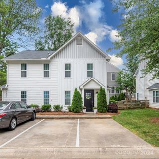 1501 B Briar Creek Road