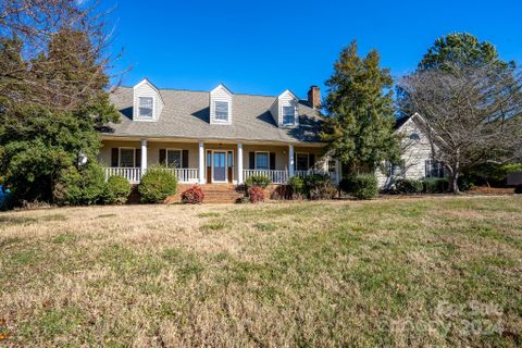 151 Oak Point Drive sold home in Cross Creek, Cherryville, NC