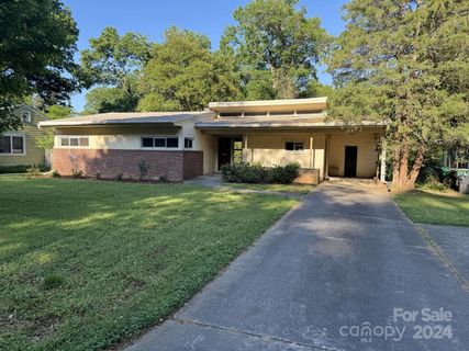 4521 Wentworth Place