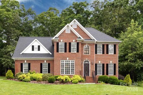 728 Clifden Drive