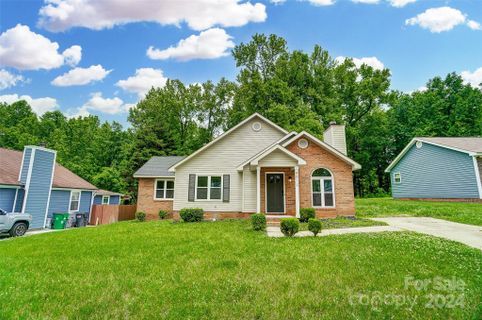 4812 Banfshire Road sold home in Glenfiddich, Charlotte, NC