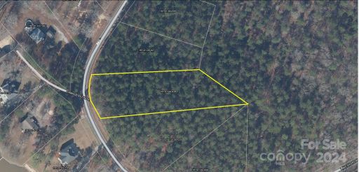 2124 Lakeshore Road pending home in Lake Wateree, Camden, SC