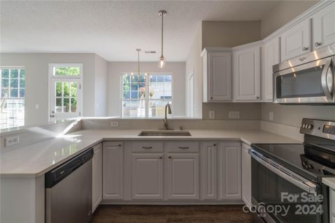 15243 Tracy Beth Road 106 sold home in Stone Hollow, Huntersville, NC
