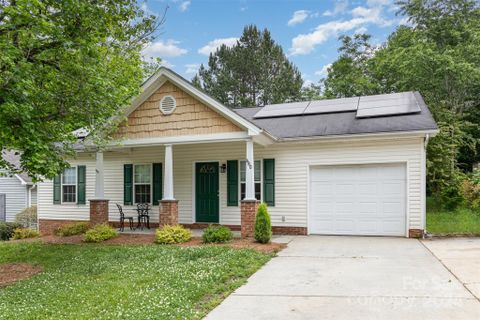 680 Continental Drive sold home in Colonial Hills, Concord, NC