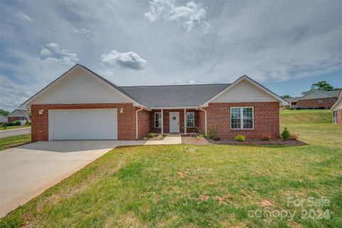 135 Central Park Circle