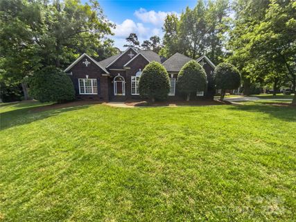 2501 Brecon Court