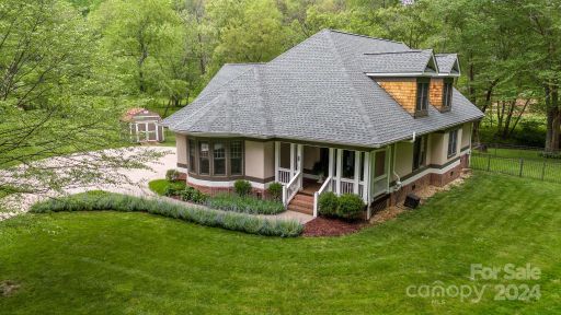 23 Meadow Brook Drive sold home in Meadowood, Fletcher, NC