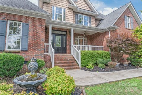 2349 Kinmere Drive