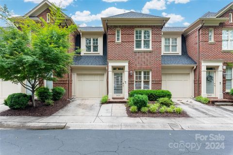 3439 W Slope Lane sold home in Hillside West, Charlotte, NC