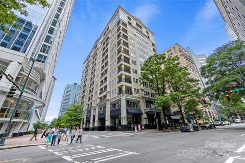 230 S Tryon Street 804 sold home in 230 South Tryon, Charlotte, NC