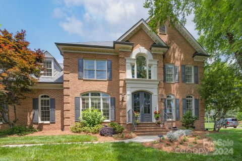 11124 Megwood Drive sold home in Berwick, Charlotte, NC