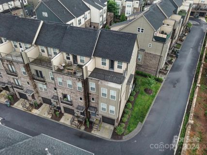2739 Grand Union Way sold home in Scaleybark Place, Charlotte, NC