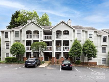 430 Queens Road sold home in Myers Park Manor, Charlotte, NC