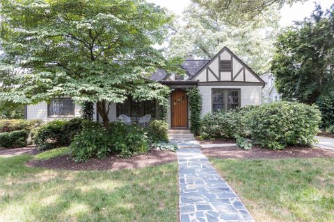 1604 Nassau Boulevard