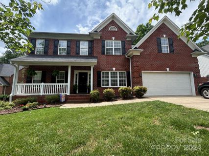 2729 Firethorn Court