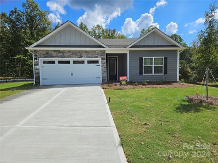 223 Colonial Reserve Avenue