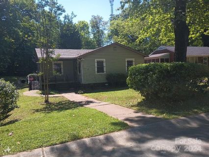 2504 Druid Hills Way