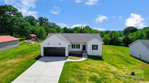 2588 Lincoln Park Street sold home in Lincoln Park, Lincolnton, NC