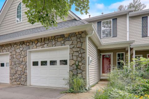 26 Willowick Drive sold home in Willoughby Run, Asheville, NC