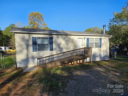 155 Ridge Top Trace 20 sold home in Fox Ridge, Hendersonville, NC
