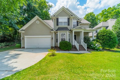 2825 Williams Station Road sold home in Williams Station, Matthews, NC