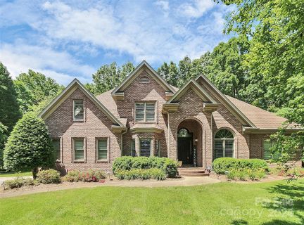 108 Chalfont Court