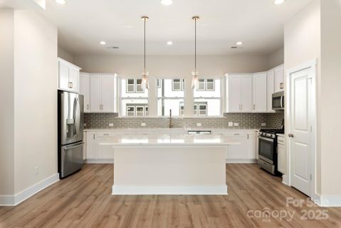 308 Ferebee Place BRX0024