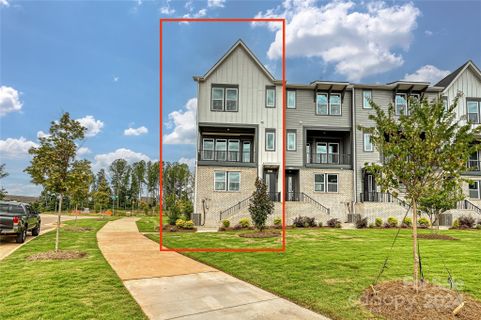 304 Ferebee Place BRX0025