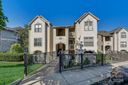 18701 Nautical Drive 302 sold home in Cornelius, SC