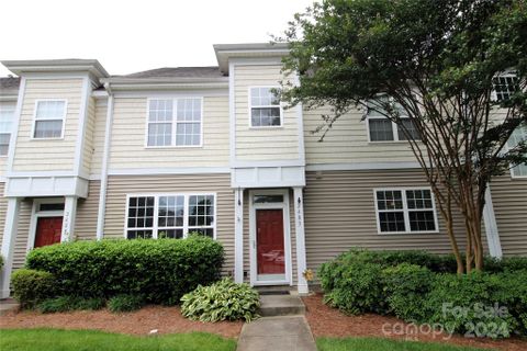 2483 Loch Stone Drive sold home in Madison Green, Gastonia, NC
